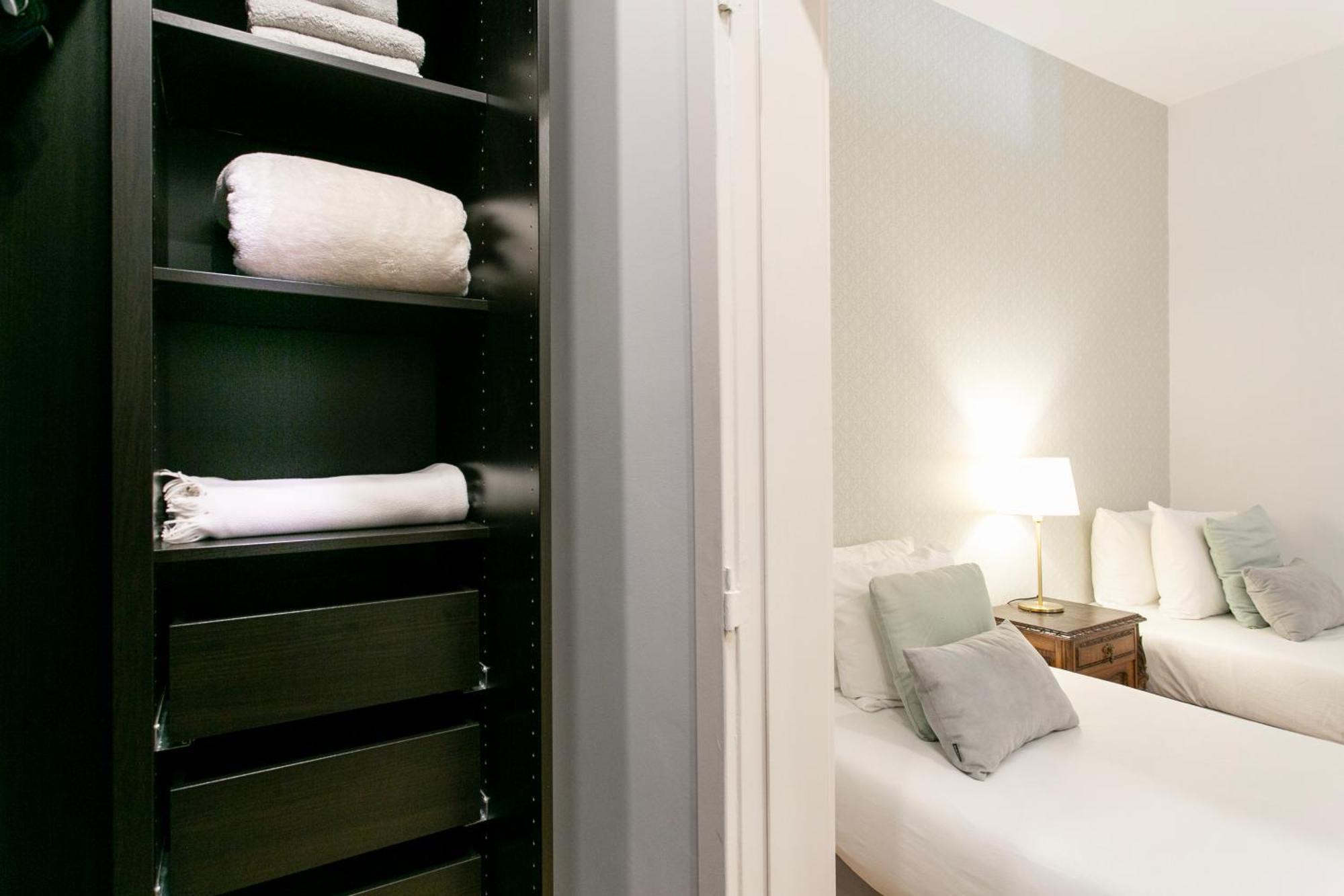 Boutique Apartment Near Ritz & Liberdade Lisbon Luaran gambar