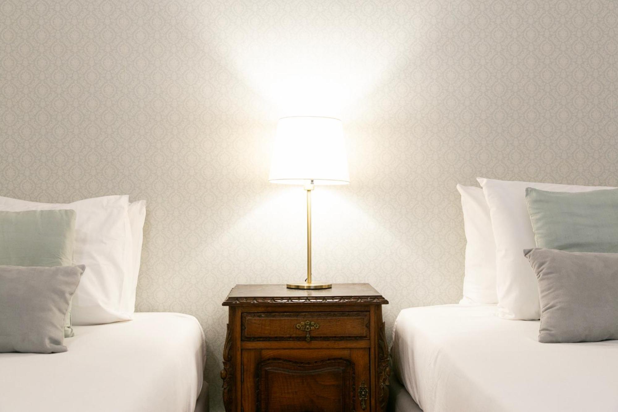 Boutique Apartment Near Ritz & Liberdade Lisbon Luaran gambar